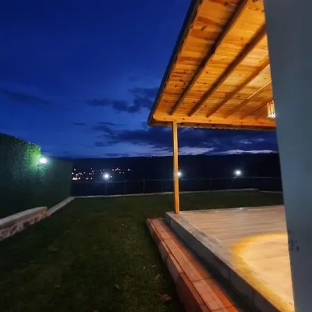 Eviniz Rahatliginda, Essiz Doga Manzarali Dag Evi * Golcuk