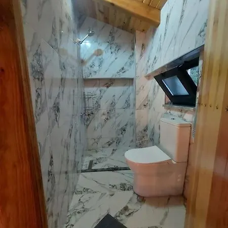 Eviniz Rahatliginda, Essiz Doga Manzarali Dag Evi Golcuk