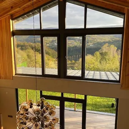 Eviniz Rahatliginda, Essiz Doga Manzarali Dag Evi Chalet *