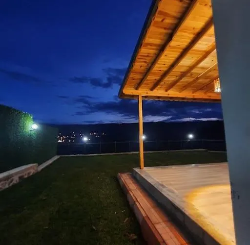 Eviniz Rahatliginda, Essiz Doga Manzarali Dag Evi * Golcuk