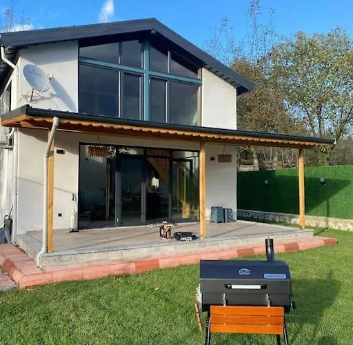 Eviniz Rahatliginda, Essiz Doga Manzarali Dag Evi *